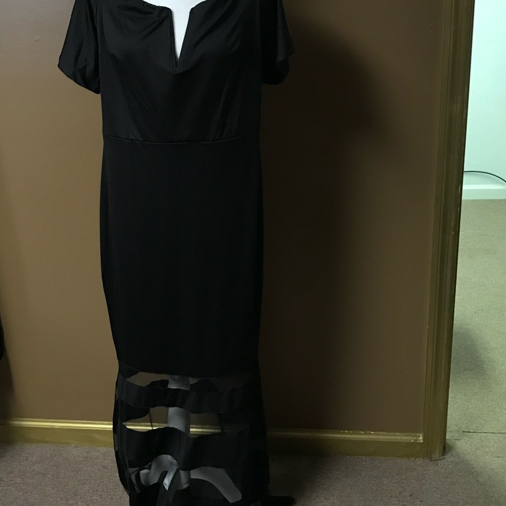 V Neck Black Dress Plus Size